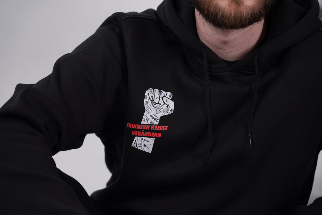Erinnern heißt Verändern Hoodie