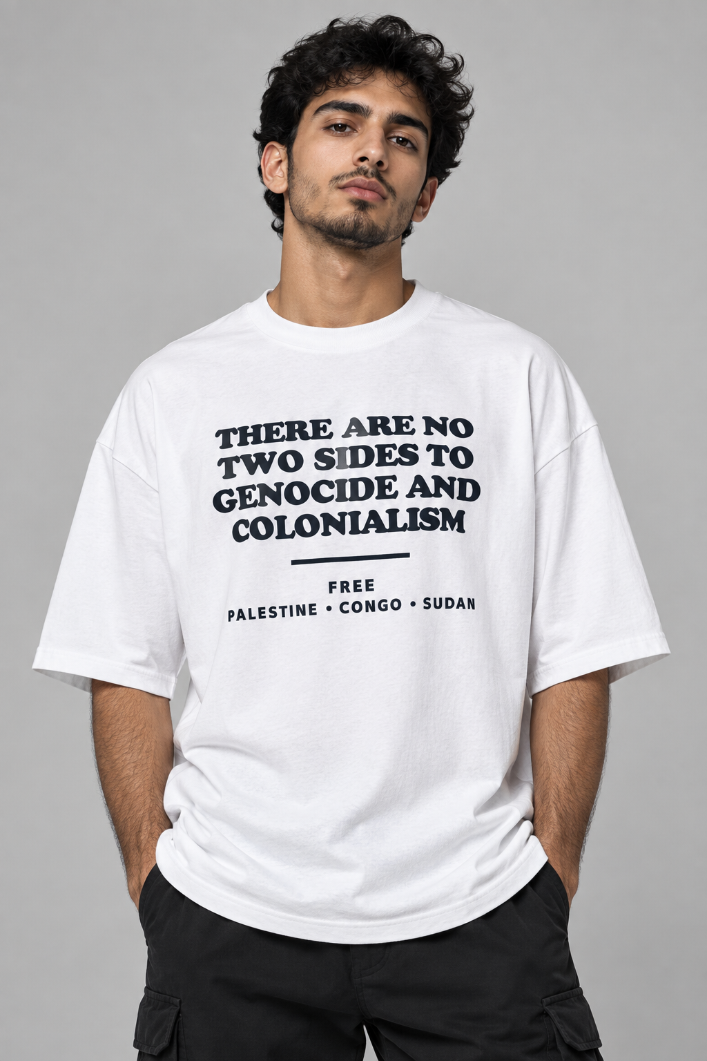 Free Shirt Weiß – arabisches Model