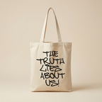 The Truth Lies About Us Shopper als Produktbild